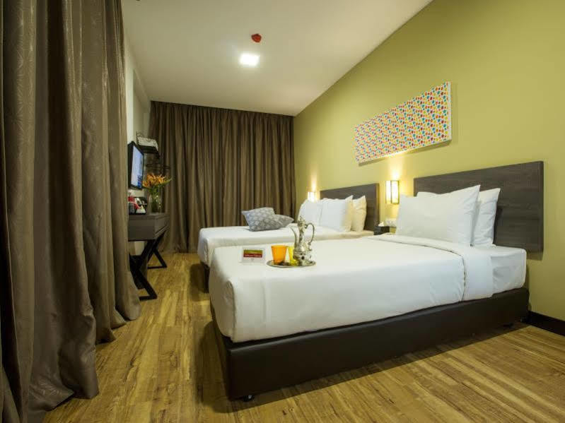 Humaira Hotel Tanah Merah  Extérieur photo