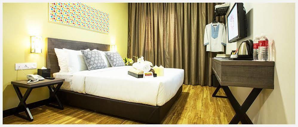 Humaira Hotel Tanah Merah  Extérieur photo